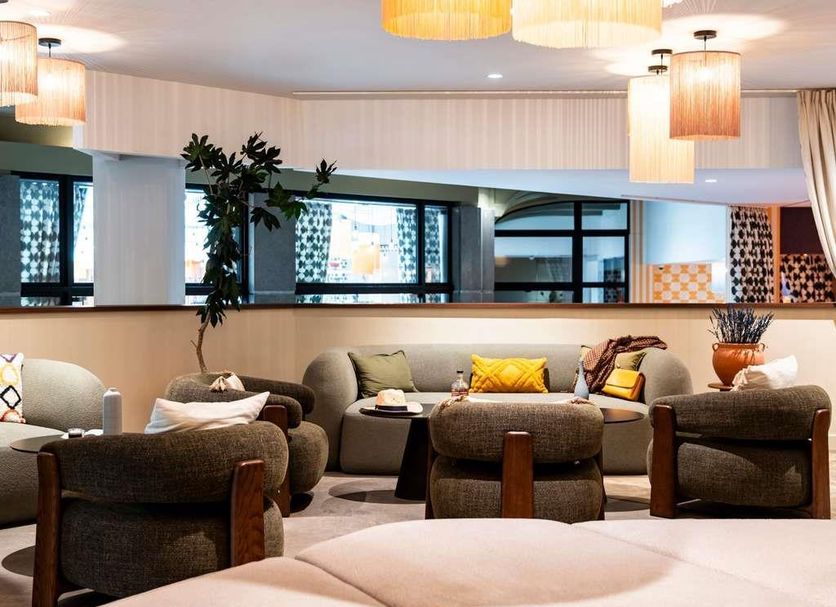Lounge Photo