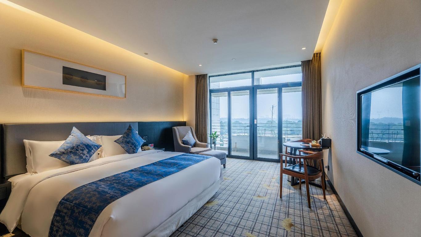 Preess Hotel