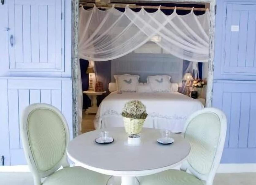 Dining room Photo