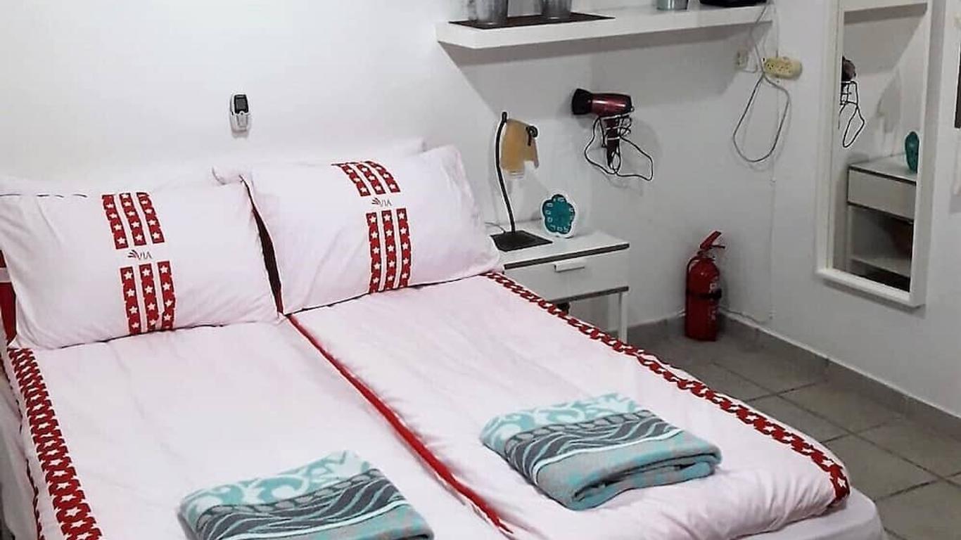 Kibbutz Hatzor A suite Close to Ashdod