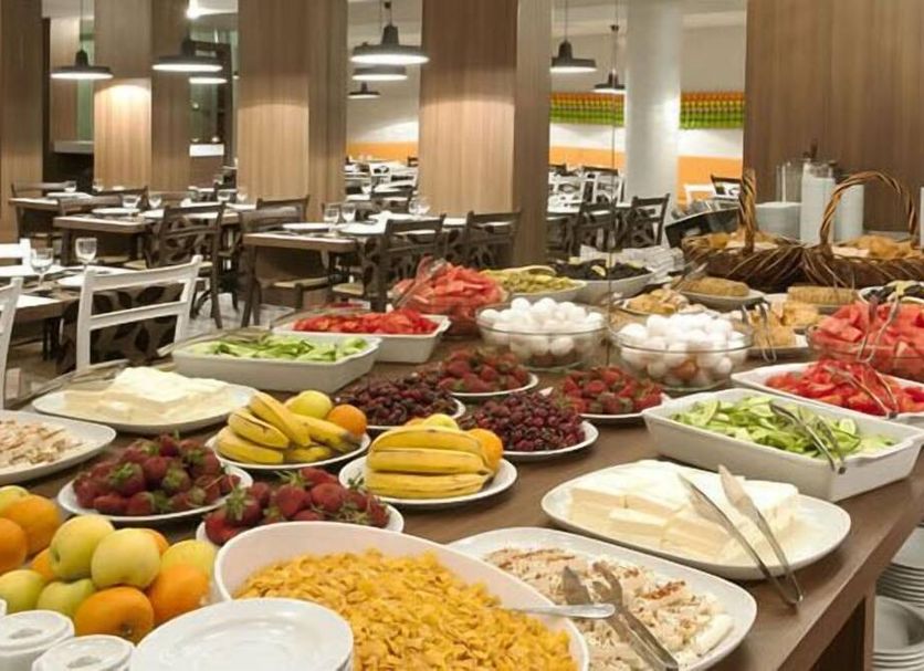 Buffet Photo