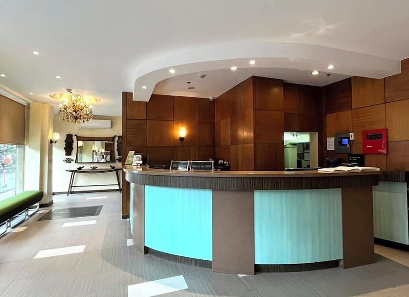 Front desk Photo