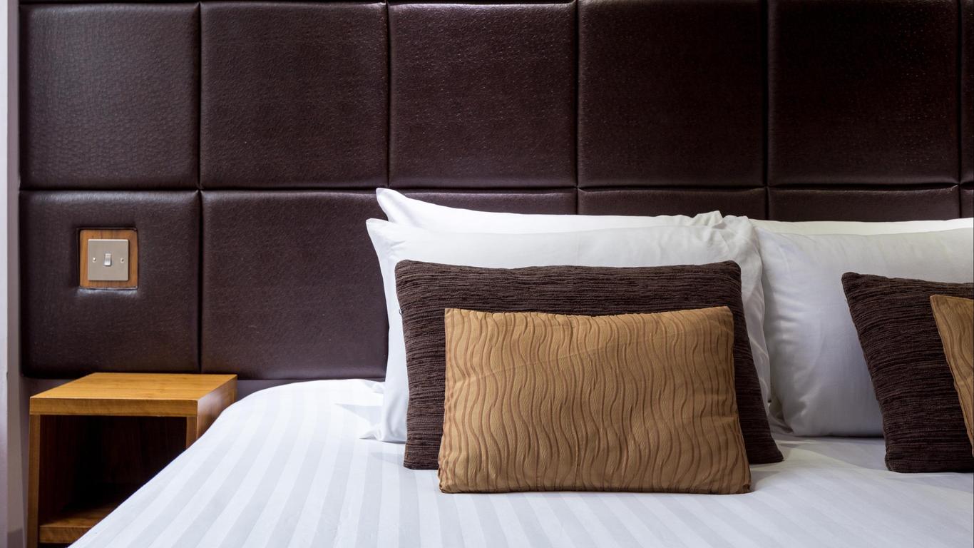 Roomzzz Leeds City