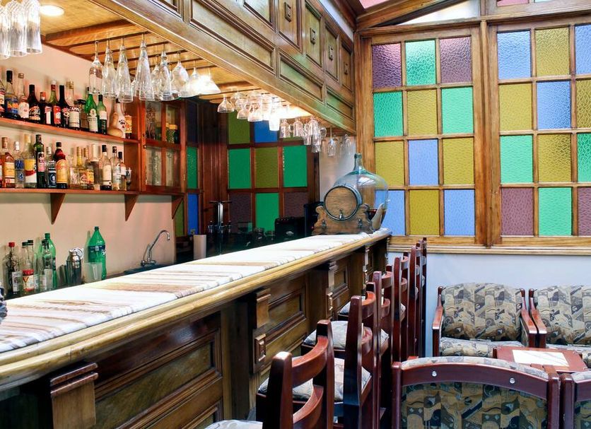 Bar Photo
