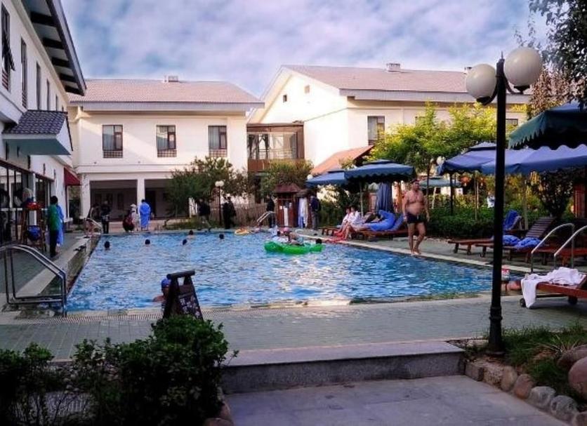 Pool Photo
