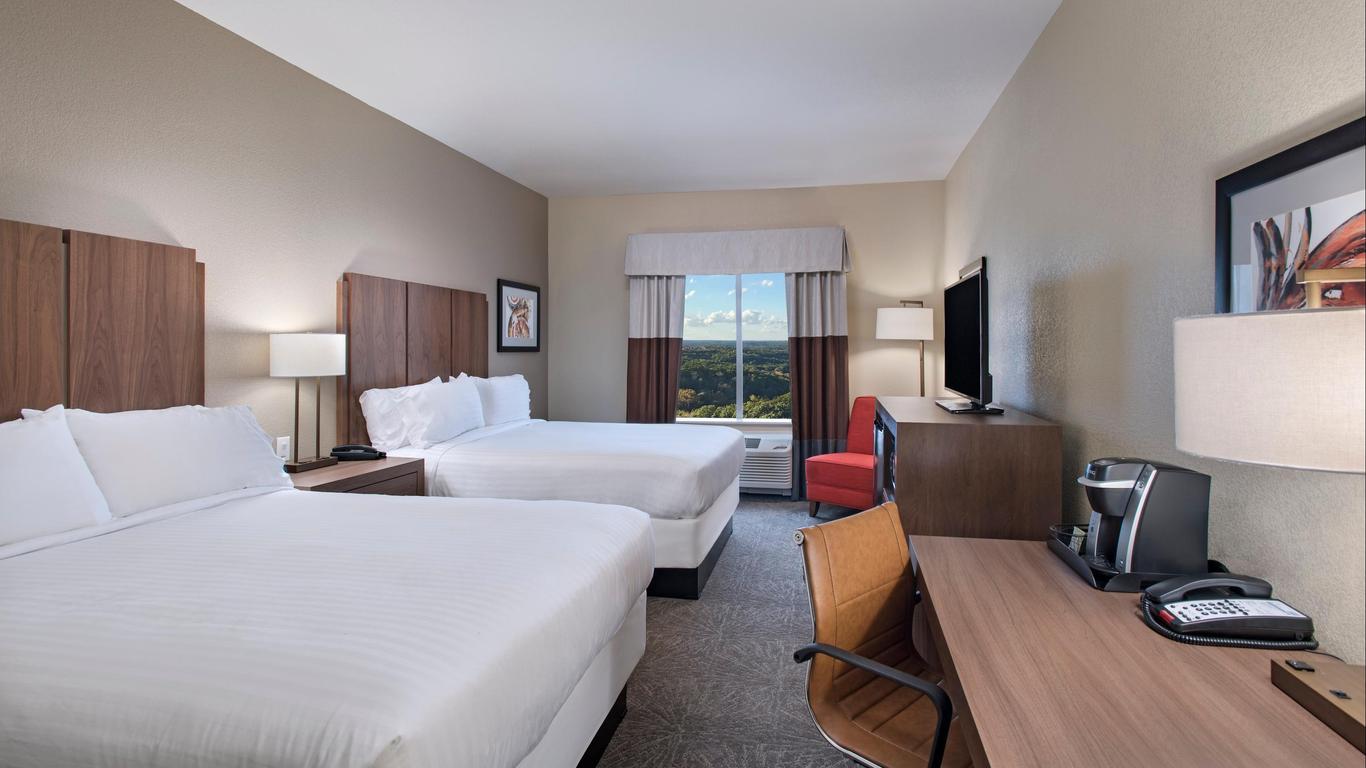 Holiday Inn Express & Suites Austin Nw - Four Points, An IHG Hotel