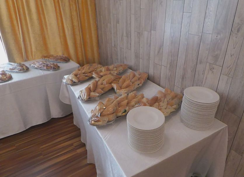 Buffet Photo