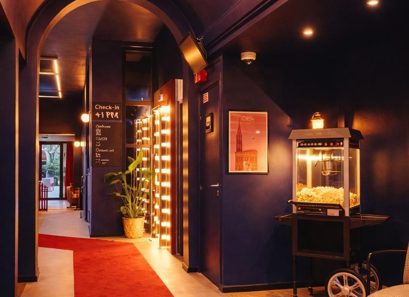 Bar Photo