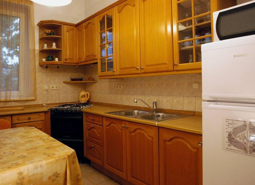 Kitchen Photo