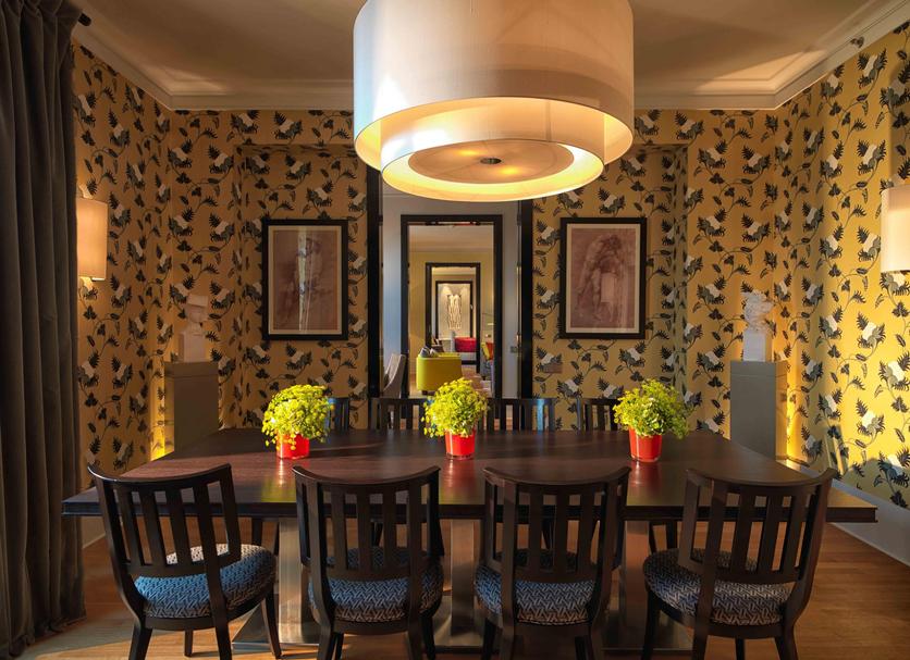Dining room Photo