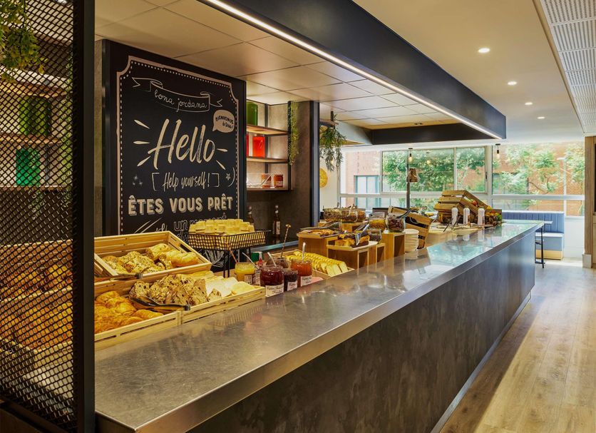 Buffet Photo