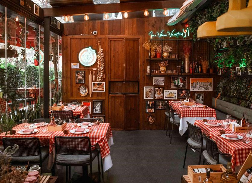 Restaurant Photo
