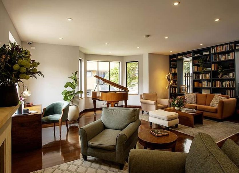 Lounge Photo