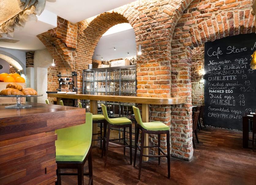 Bar Photo