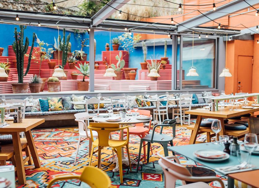 Restaurant Photo
