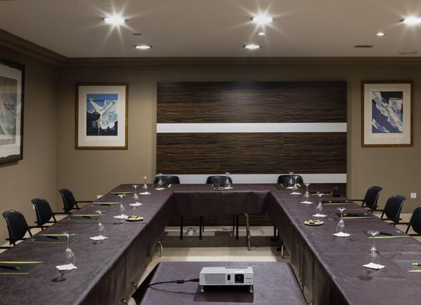 Conference room Photo