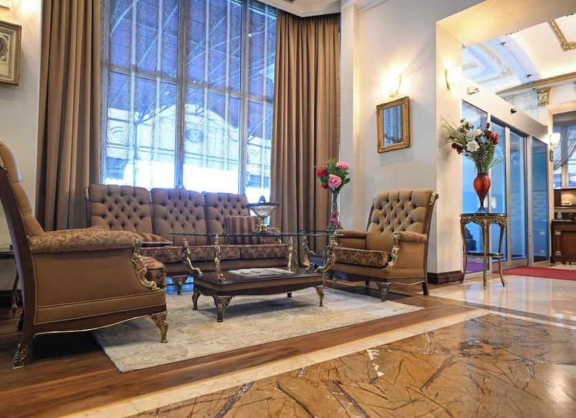 Lobby Photo