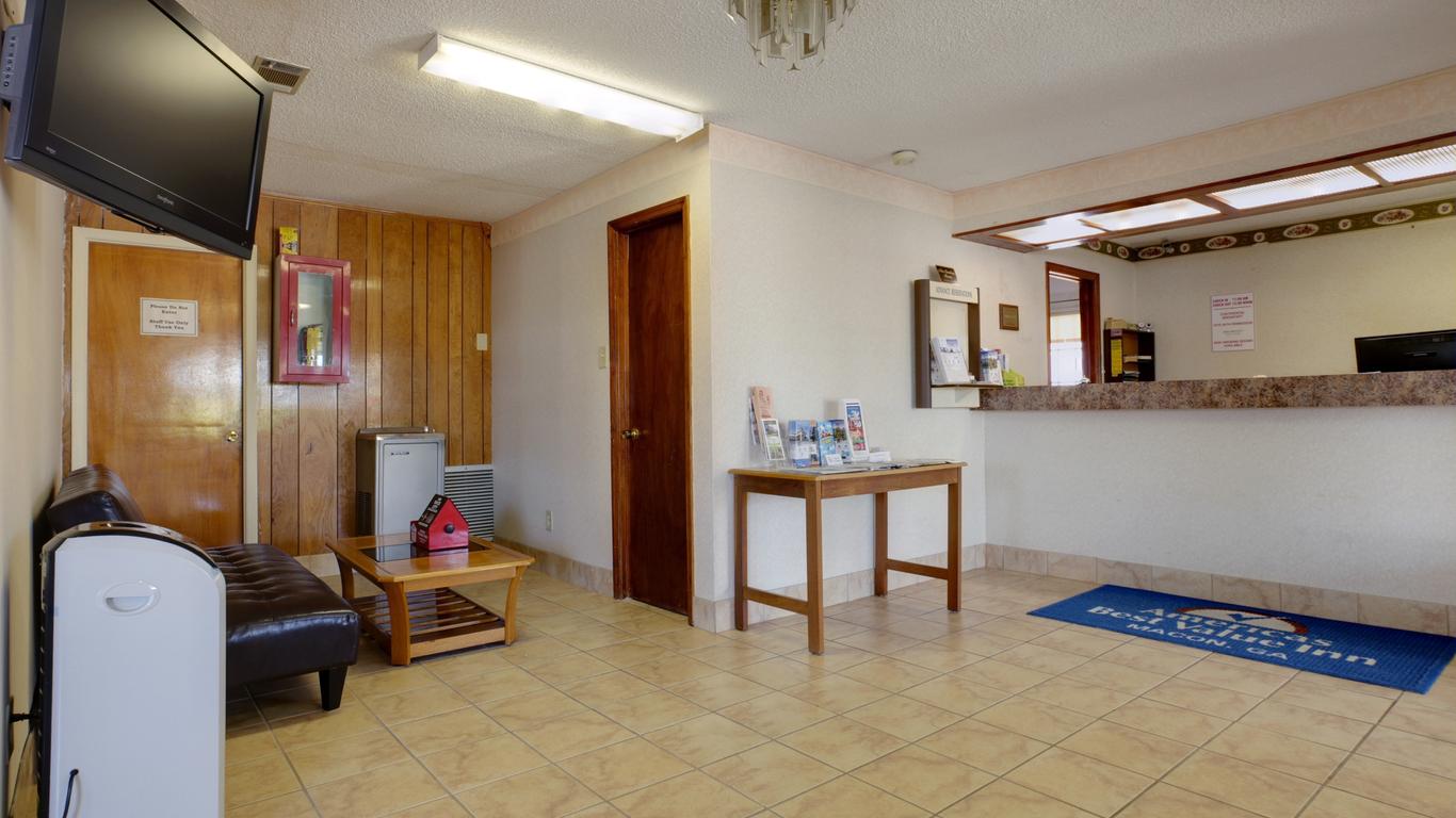 Americas Best Value Inn & Suites Macon