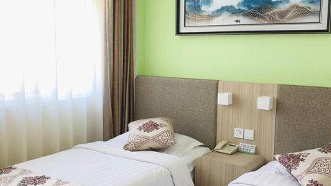 Nongjun Hotel