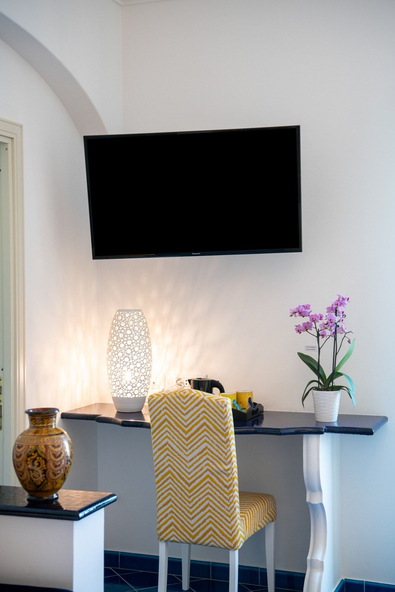 Room amenity