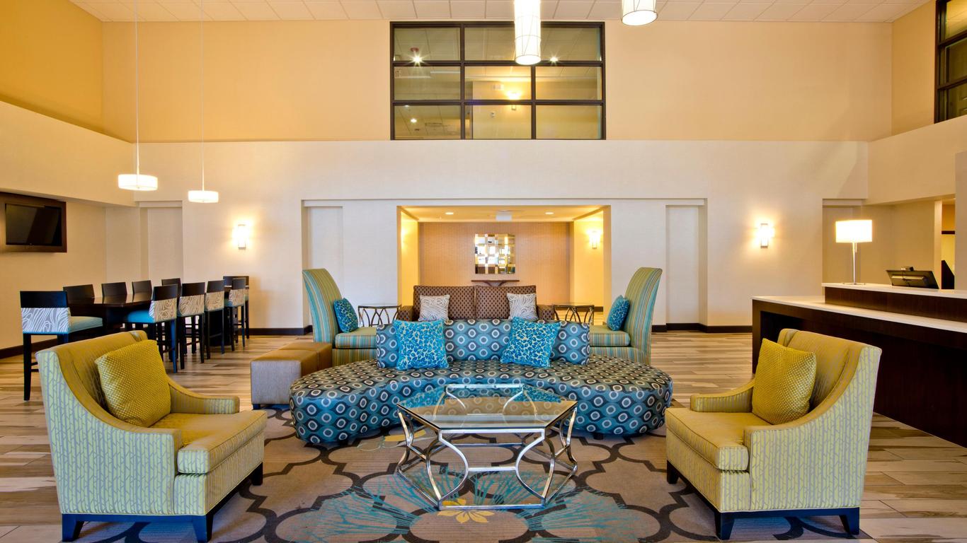 Holiday Inn Express & Suites Colorado Springs Central