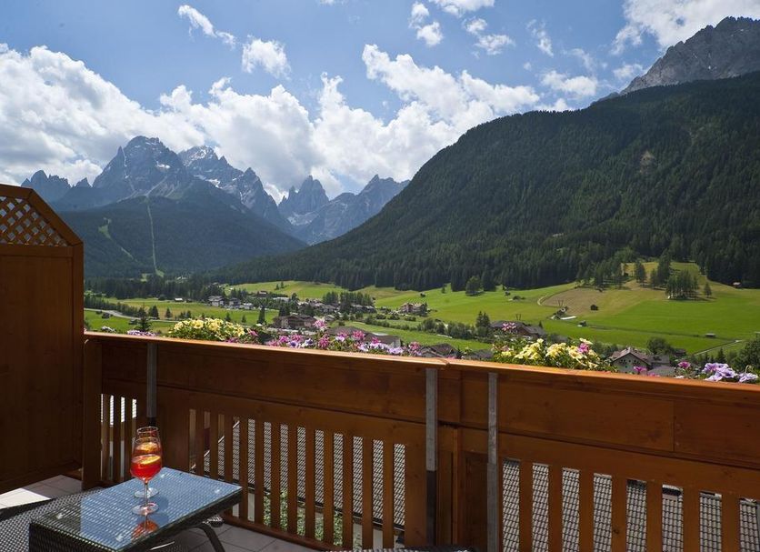 Balcony Photo