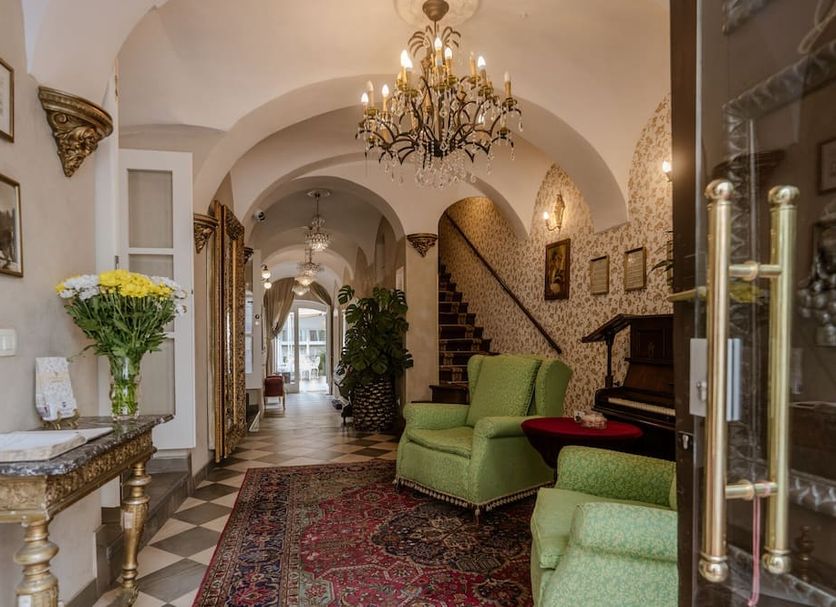 Lobby Photo