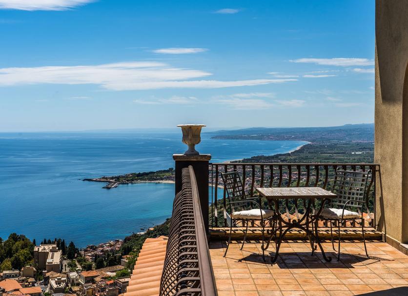 Balcony Photo