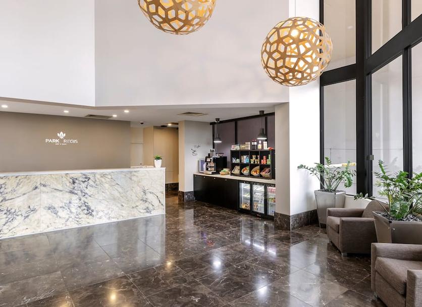 Front desk Photo