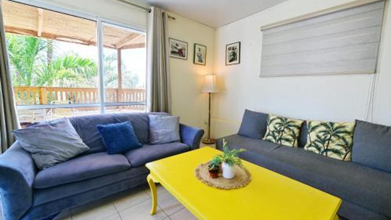 Sweet Home Only 7 Min To The Beach!