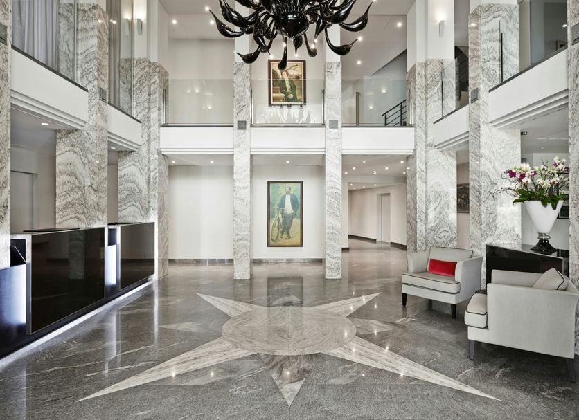 Lobby Photo