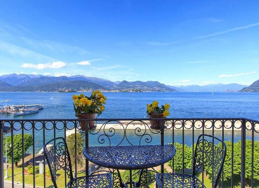 Balcony Photo