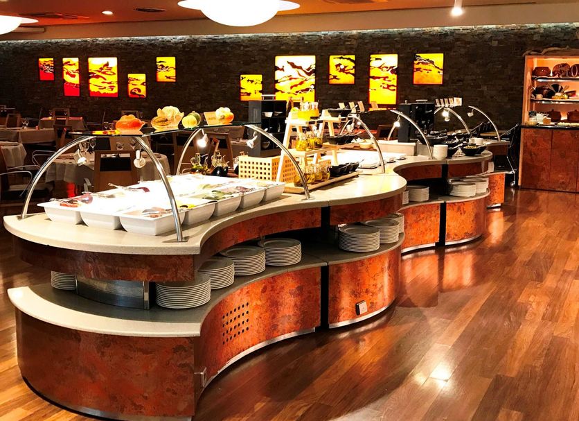 Buffet Photo