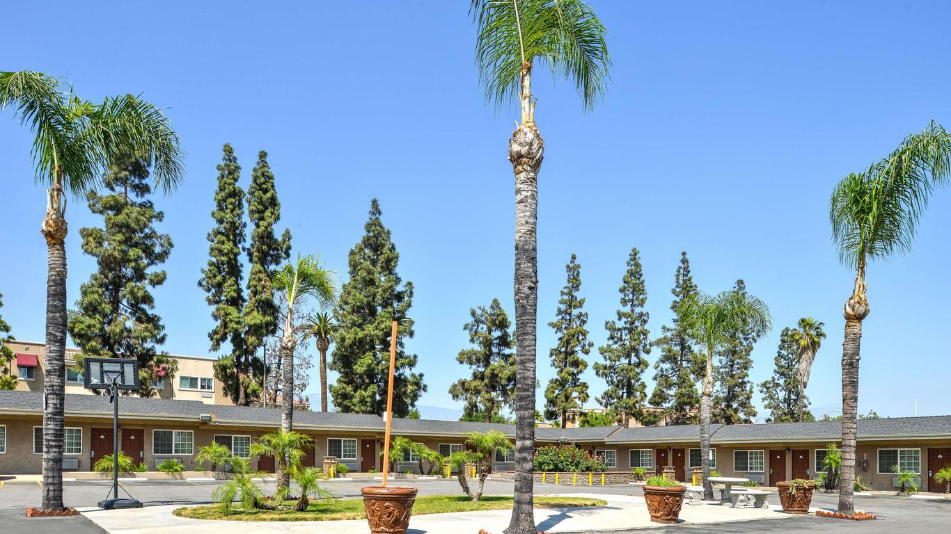 Americas Best Value Inn & Suites San Bernardino