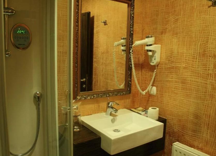 Bathroom Photo
