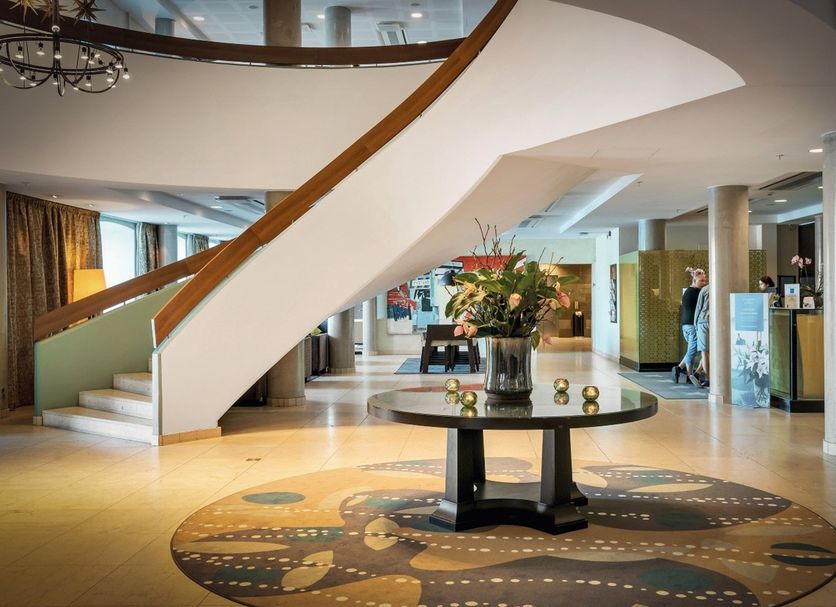 Lobby Photo