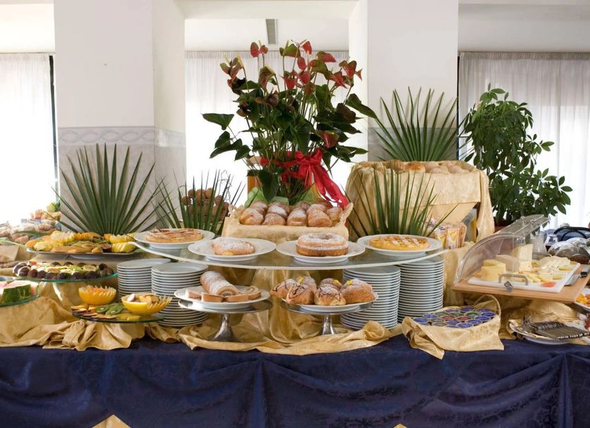 Buffet Photo