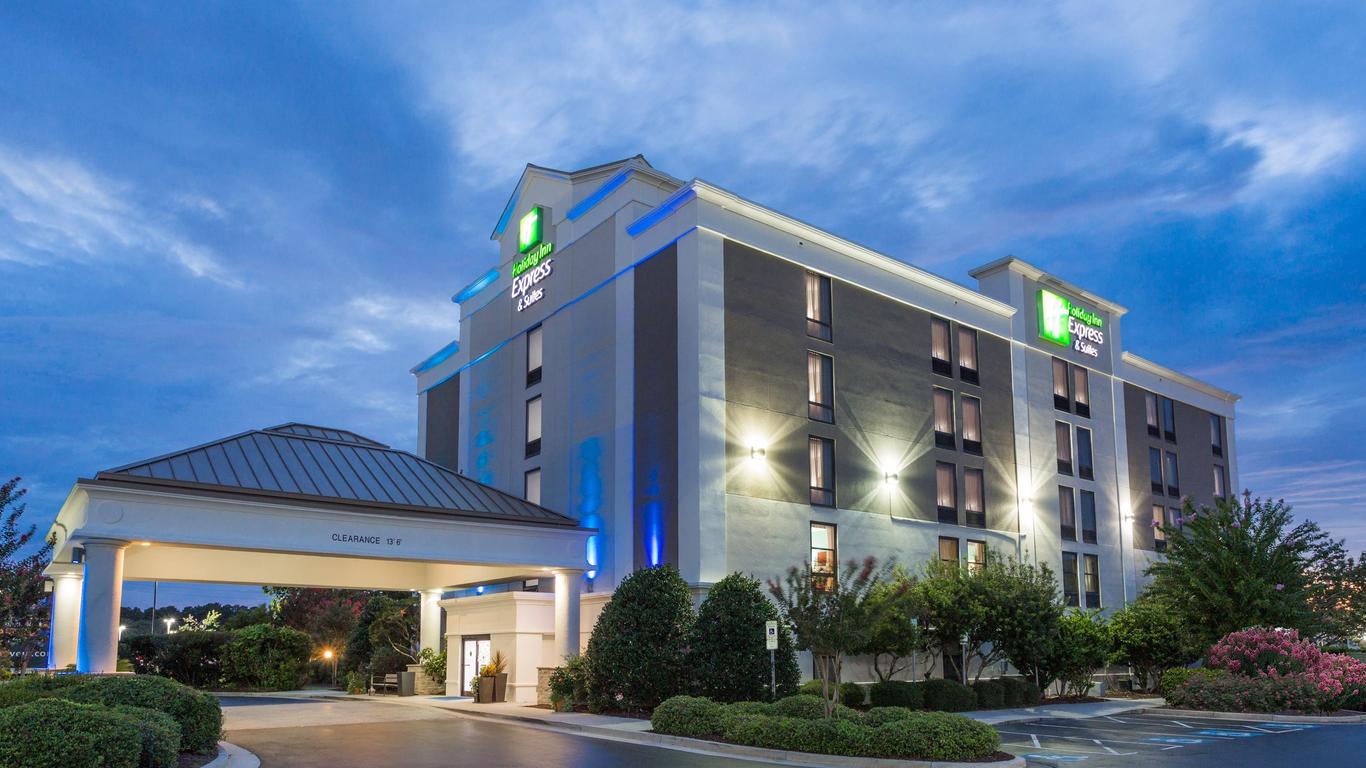 Holiday Inn Express Hotel & Suites Wilmington-University Ctr, An IHG Hotel