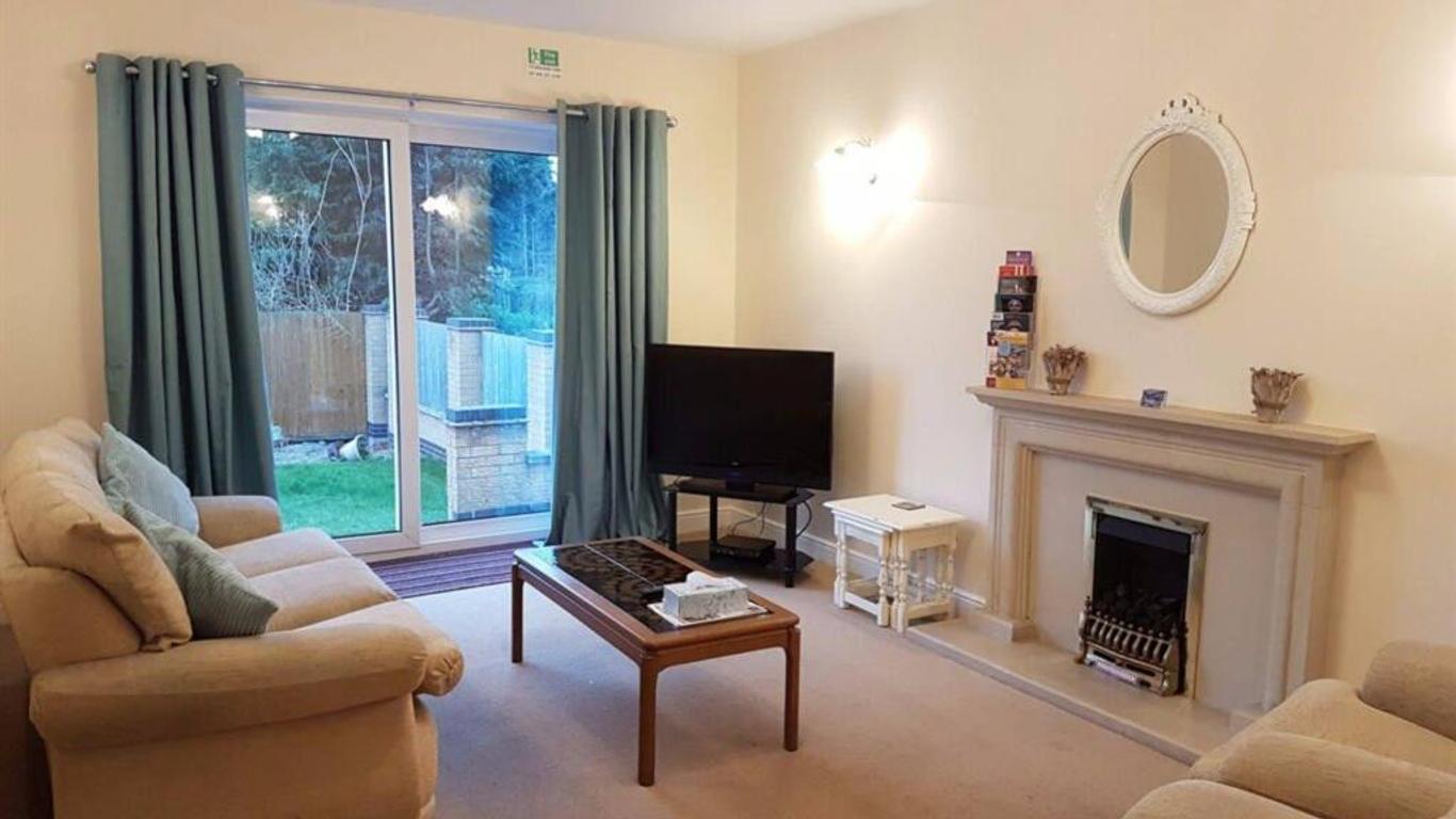 Aaron Lodge Guest House