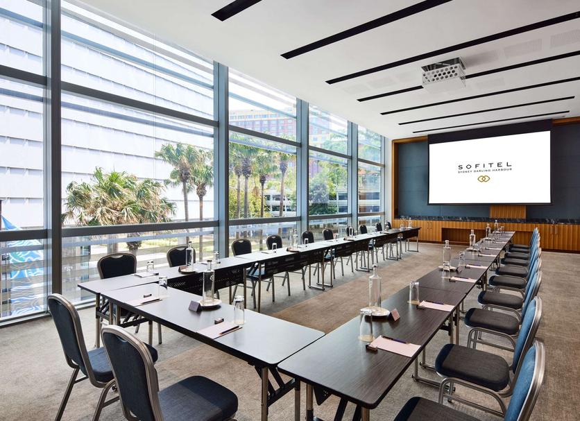 Conference room Photo