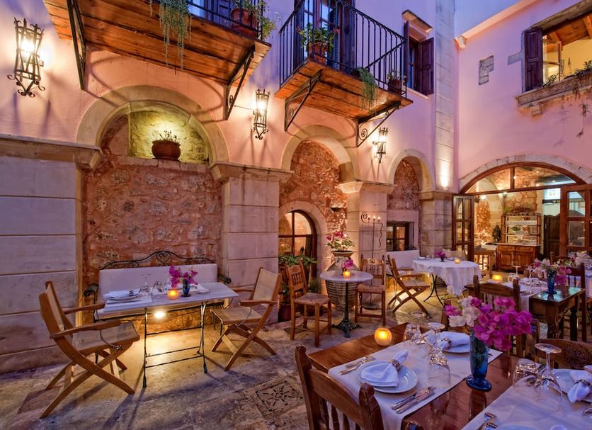 Restaurant Photo