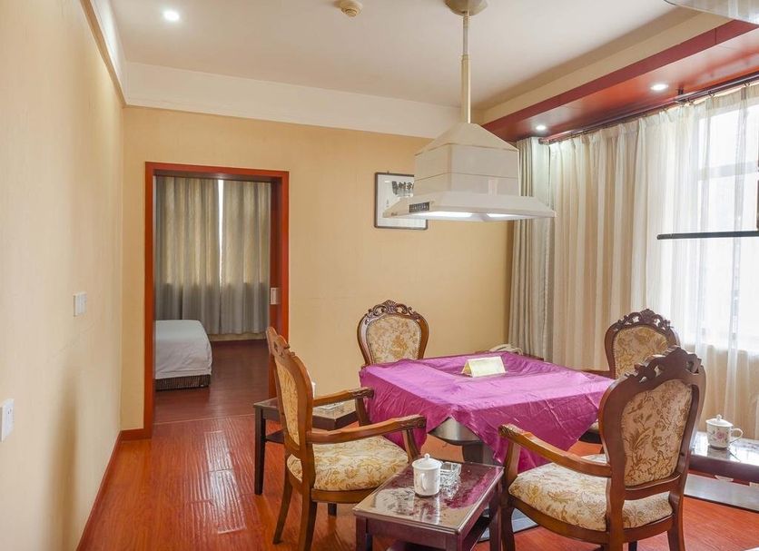 Dining room Photo