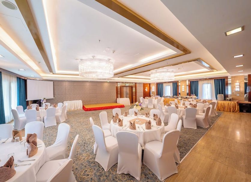 Banquet hall Photo