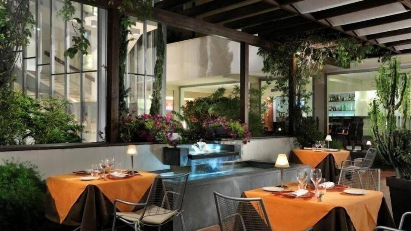 Athenaeum Personal Hotel