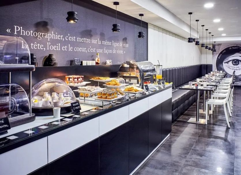 Buffet Photo