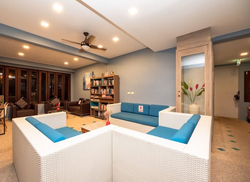 Lounge Photo