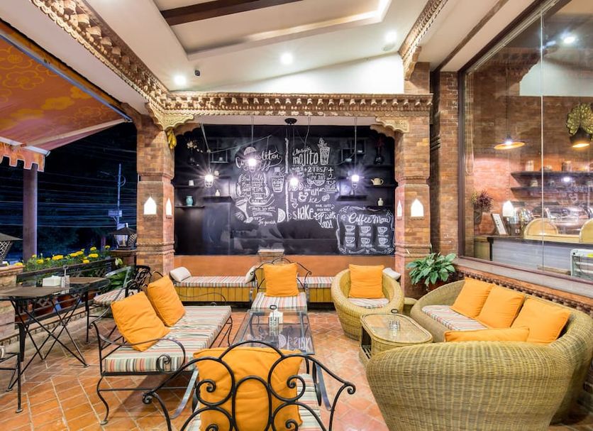 Lounge Photo