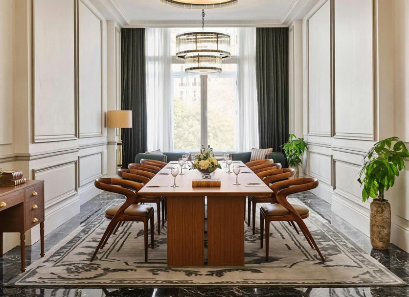 Dining room Photo