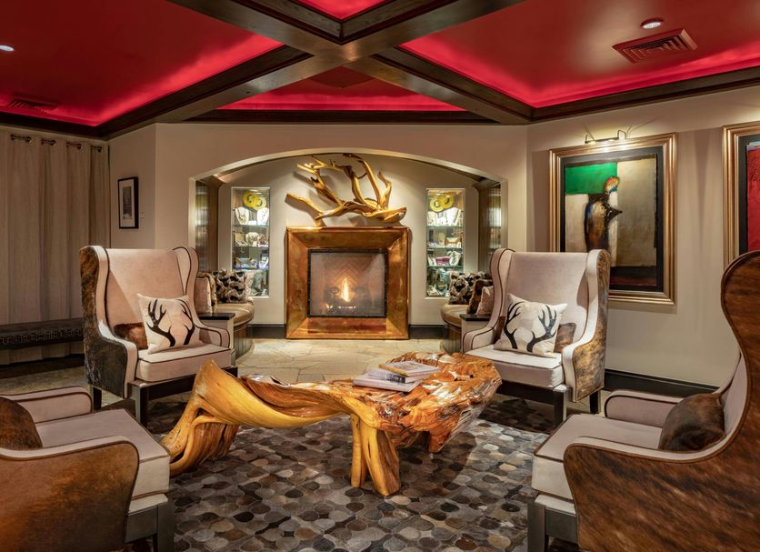 Lounge Photo