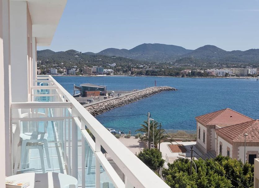 Balcony Photo